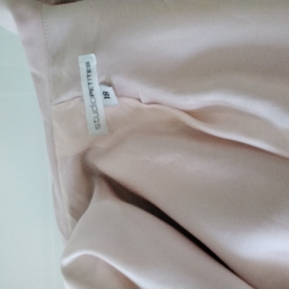 Ladies 2 piece skirt suit - Picture 9 of 12